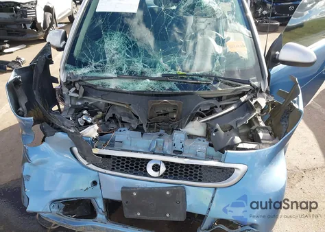 2013 Smart Fortwo Passion z USA, uszkodzony, nr VIN WMEEK3BA3DK640108